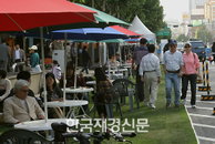[JK포토] 도심 한가운데 마련된 시민 휴식공간