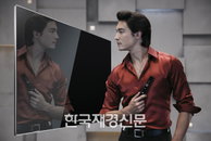 LG전자, ‘테두리 없앤’ 보더리스 TV 본격 출시