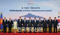 李대통령, 동남아 3개국 순방 출국