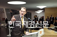 내한한 네덜란드 마스트리흐트대 총장, 韓 교과부 차관과 양국 교육 교류 논의