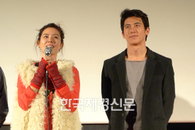 손예진 “고수 때문에 상영 사고 속출할 뻔했다?!”