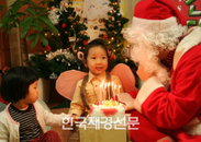 키즈원, ‘산타가 간다!’ 크리스마스 이벤트 진행
