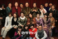 세익스피어 작품 ‘존왕’, 가면 뒤 인간의 추악한 얼굴 드러내