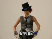 데뷔 길학미, ‘Mnet 엠카운트다운’ 화려한 무대 매너로 연일 화제