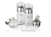 싸이닉 화이트 EX 라인, 스케일링부터 시작하는 신개념 새살돋는 화이트닝!