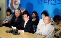 제주도지사 후보, 현명관-강상주 단일화 합의