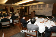 “지방발전 촉진 위해 공천제 폐지해야"