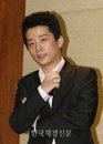 김준호 불참 결정해 “심려를 끼쳐 죄송하다. 자숙하겠다”