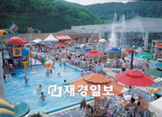 휴가철 끝나도 폭염 계속…하루 코스 여행지로 아쉬움 달래보자