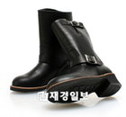 올 가을 중성적인 부츠와 굽 낮은 워커 인기!