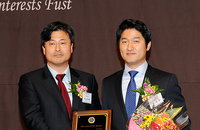 [JK포토]"2010 소비자 권익증진 경영대상" 소비자만족 부문 (주)이베이옥션 수상