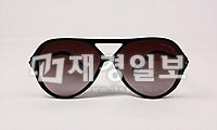 TOP스타 선호도 1위 선글라스는?