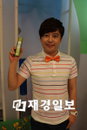 명품 리포터 김태진, "'스트레스싹'으로 무더위 이겨내요"
