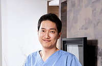 웨인루니 모발이식 수술 후 숱이 없어 보이는 이유는?