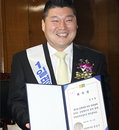 '탈세' 강호동이 세무소 명예민원봉사실장?