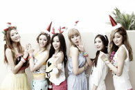 달샤벳, '데뷔1주년'헌정 화보집 발간 "팬들 사랑 보답하기 위해"
