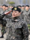 '육군'휘성,신병교육훈련 수료식 속 늠름한 모습 공개