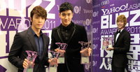 김현중-슈퍼주니어,‘2011 야후! 아시아 버즈 어워드’ 최고 스타에 선정