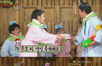 아이유 케이크? 뚜레쥬르 크리스마스 케이크 인기 높네