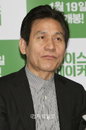 '페이스메이커' 안성기 55년만에 영화 동시 개봉 "둘 다 잘 됐으면 하는 욕심있다"