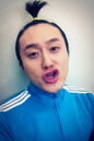 김원효,"하트 입술 빵빵" '받는이는 아내(?) 닭살 애정과시'