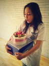 카라 구하라, '13일의 금요일'에 생일 맞아‥'꽃말은 신비'