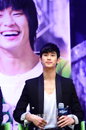 배우 김수현, ‘백상예술대상’ 최고 스타 예감