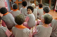 영화 <수상한 그녀>(가제) 심은경 - 나문희, 최고의 ‘2인 1역’ 조합 기대감↑
