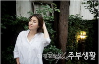 [단독] 배동성 전 아내 안현주, '결혼 중 10살 연하 남자 가수와 여행, 빚도 갚아줘'