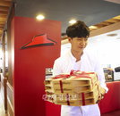 이승기 여대 포착, 피자와 꽃다발 깜짝 선물