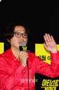 [JK포토]'아티스트' 봉만대 감독100만 공약 "여배우들과 세상에 없던 누드화보 찍겠다"