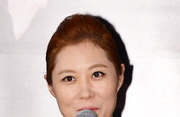 [JK포토]'스파이' 문소리 "파격 코믹 연기, 지금 보니 복잡하네" 폭소