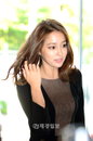 [JK포토]'결혼 후 첫 공식석상' 이민정, 머리카락 휘날리며 입장~!