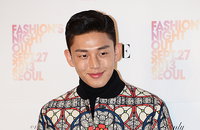 배우 유아인, 류승완 신작 ‘베테랑’·JTBC 드라마 ‘밀회’ 캐스팅… 2014 활약 기대