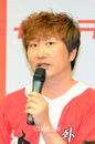 [JK포토]연예인 야구대회 출범식 참석한 최국, '아이 먼저 낳고 오는 19일 결혼해요~'