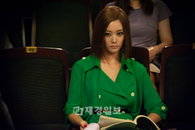 모바일 드라마 '러브포텐-순정의 시대' 클라라, 성공적 연기 변신!