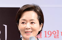 [JK포토]김영애 "대형사고 쳐도 받아주는 아들, 내 인생의 변호인이에요~"