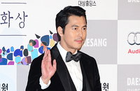 [JK포토]정우성, 청룡영화제에서 '20년 지기' 이정재와 제대로 붙었네요~