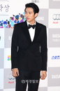 [JK포토]임슬옹 '가수가 아닌 배우로 청룡영화제 레드카펫 입성했어요~'