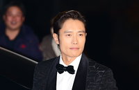 [JK포토]월드스타 이병헌 '새신랑의 눈빛'