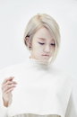 윤하 신곡 ‘없어(Feat. 이루펀트)’, 음원 차트 섭렵하며 인기 입증