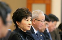 朴대통령 세월호참사 '여론악화' 부담속 대국민사과