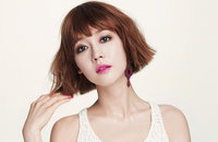 성유리, 키스를 부르는 달콤한 입술 뷰티 화보 공개