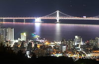 화려한 광안대교서 레이저쇼까지
