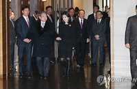 삼성그룹 경영권 승계는 어떻게…이건희 회장 조금씩 좋아져