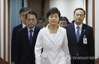 朴대통령 일정없이 후임총리·개각·靑개편 구상