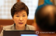 박근혜 대통령, "국민 눈높이에 맞는 총리 적임자 찾고 있다"
