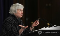연준, 초완화 ‘상당 기간’ 유지…왜?