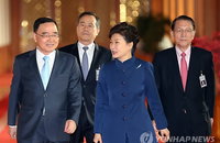 유임된 정홍원 국무총리