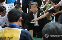 김무성 대표, 단식농성 세월호 유족대표들과 대화